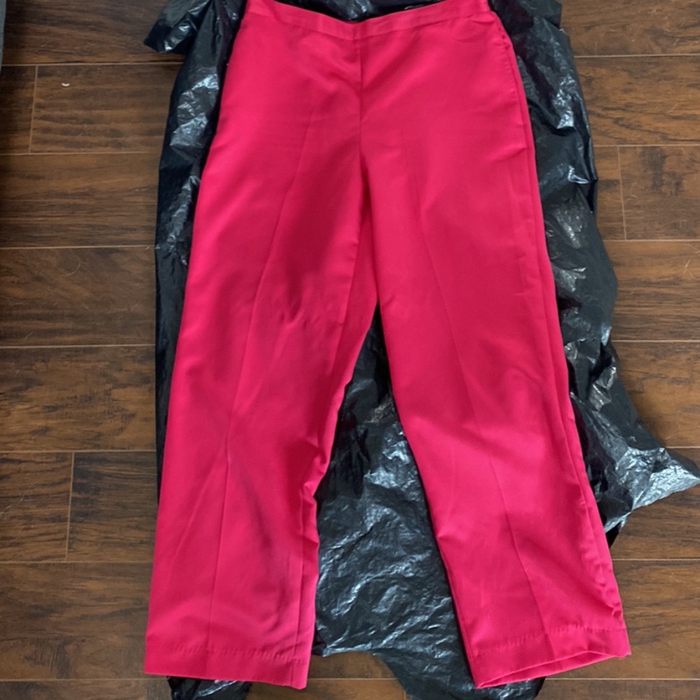 Barbie pink alfred dunner trousers elastic waist in the back